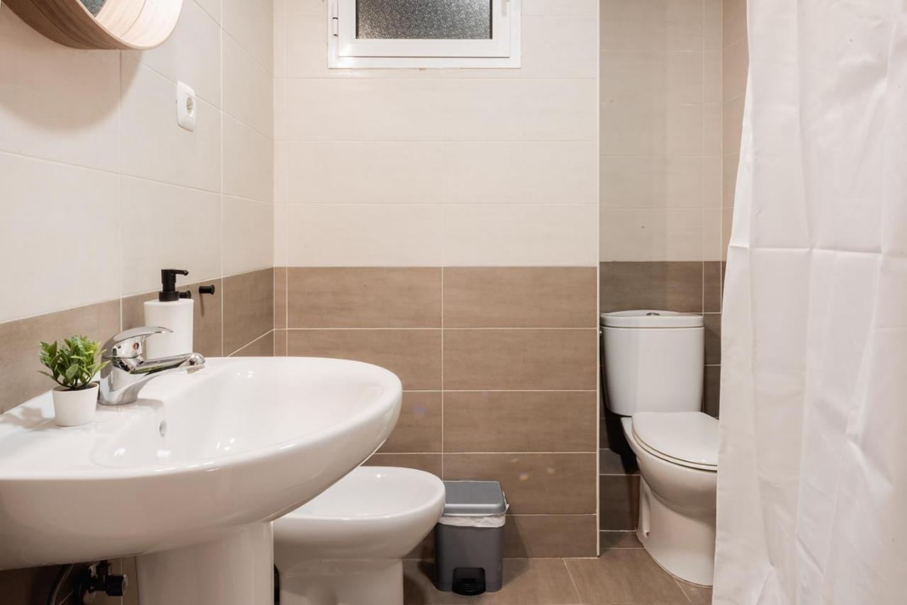 Apartamentos Fv Flats Valencia - Mestalla 9 Dış mekan fotoğraf